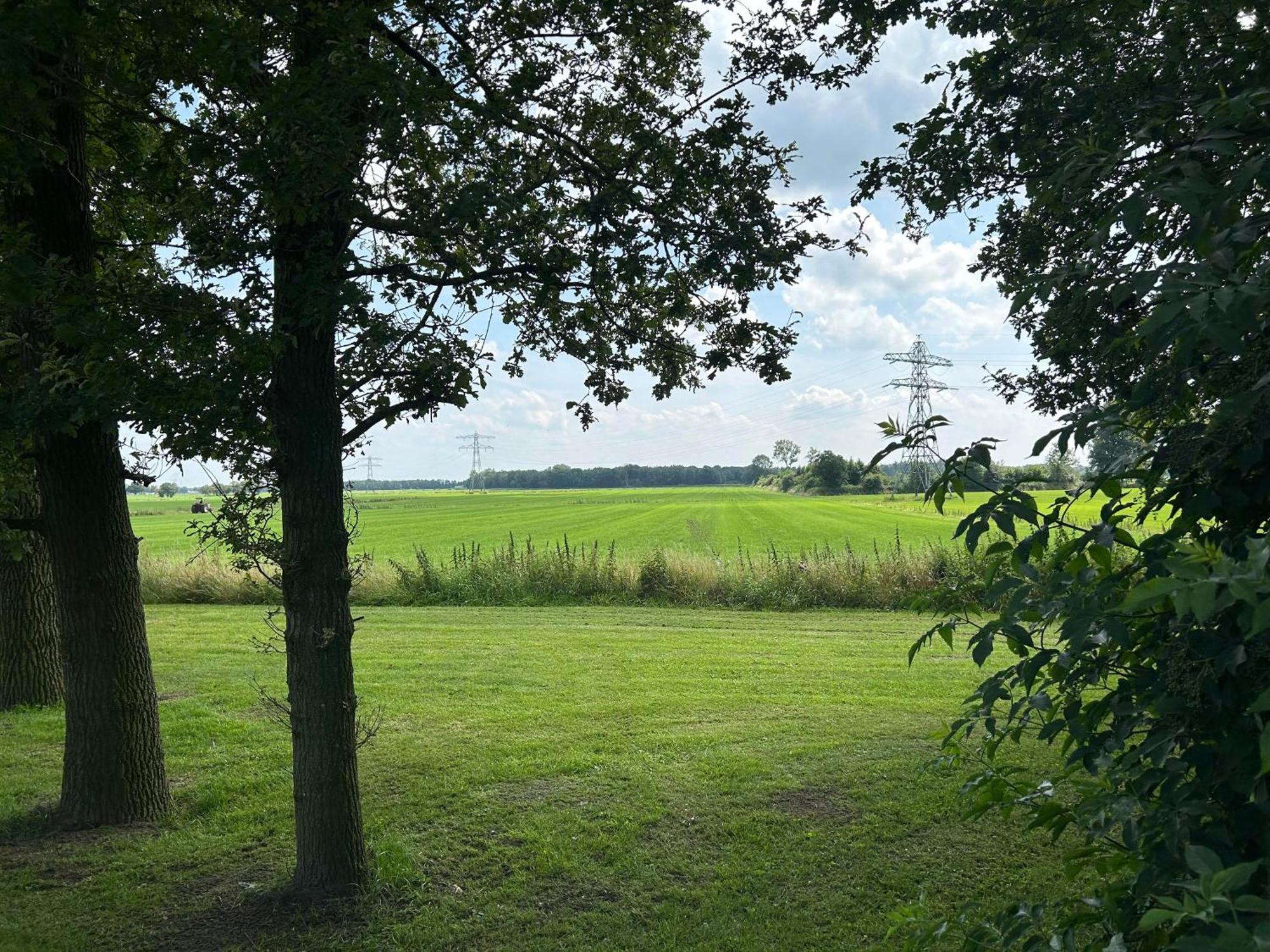 Buitenplaats Ureterp Exterior photo